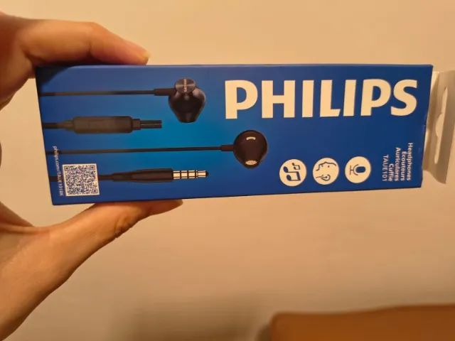Fone de ouvido com microfone (NOVO)