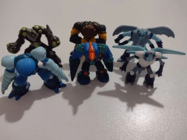 lote com seis gormitis variados originais giochi preziose - Foto 3