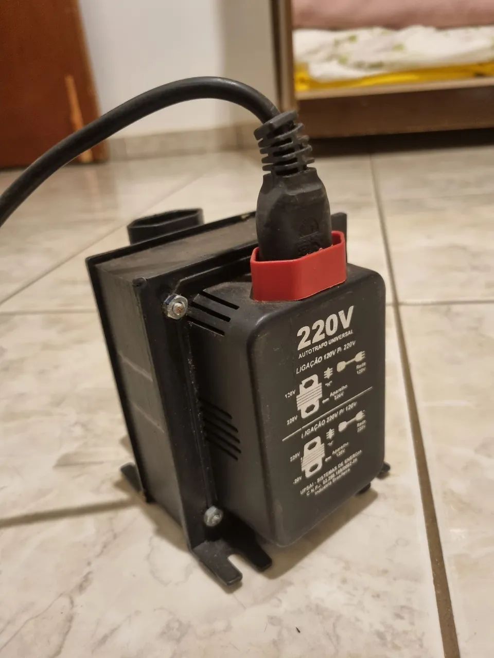 Conversor 127-220 Volts