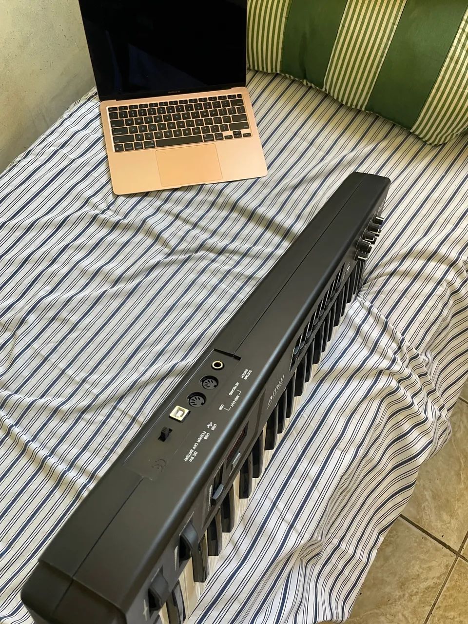 Teclado Controlador MIDI AMW P49 - Foto 3