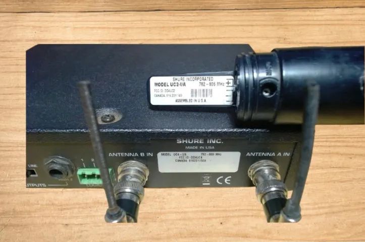 Microfone Sem Fio Shure UC2 Profissional + Receptor UC4. - Foto 3