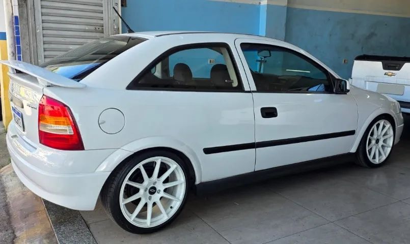 Chevrolet Astra 2.0/ CD/ GLS 2.0 MPFI 16V 3P 1999