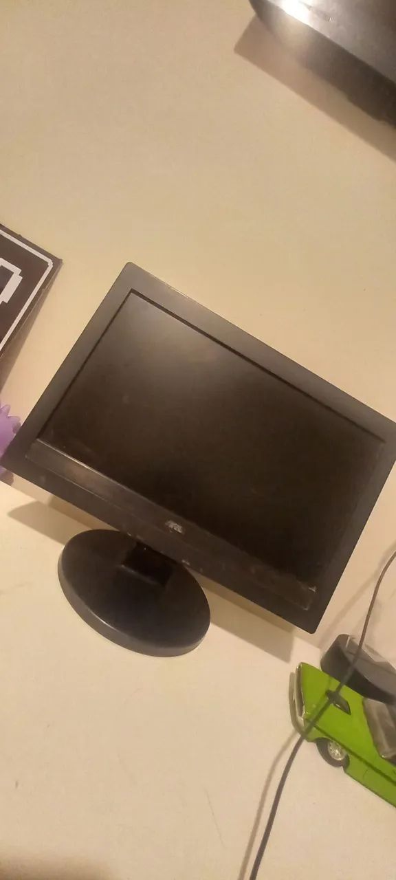 Monitor aoc modelo antigo vga