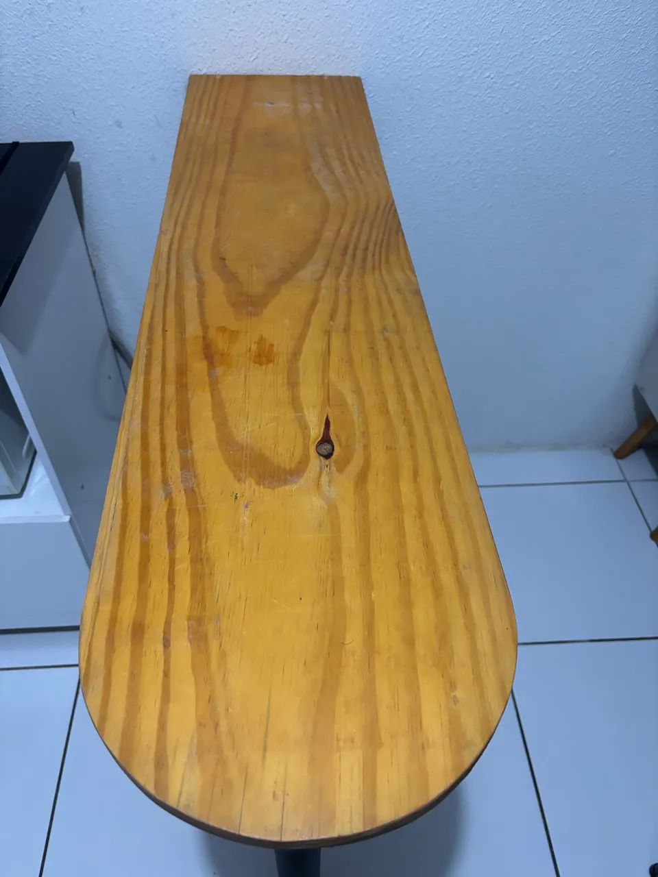 Balcão com perna de ferro