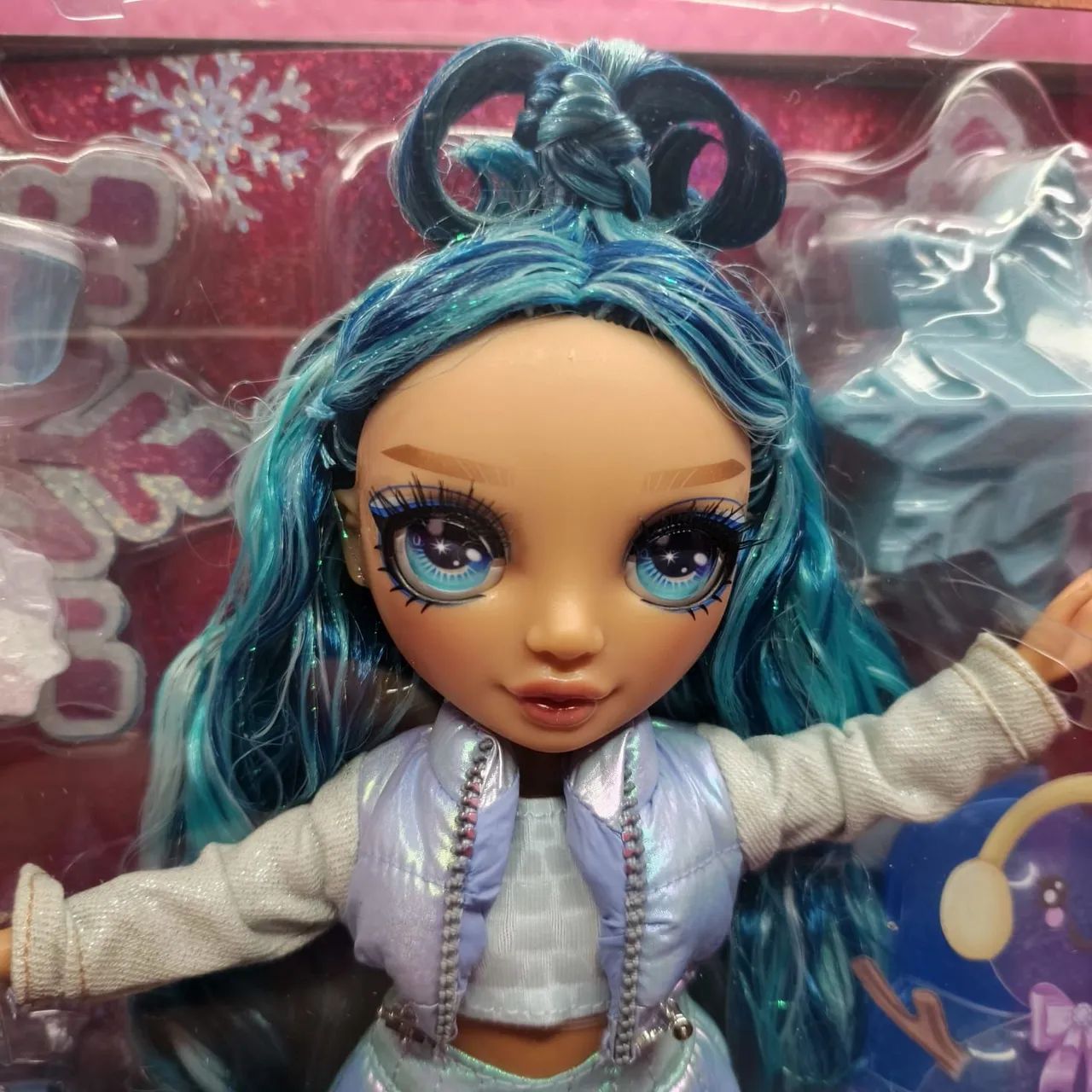 Boneca Rainbow High Winter Wonderland - Foto 2
