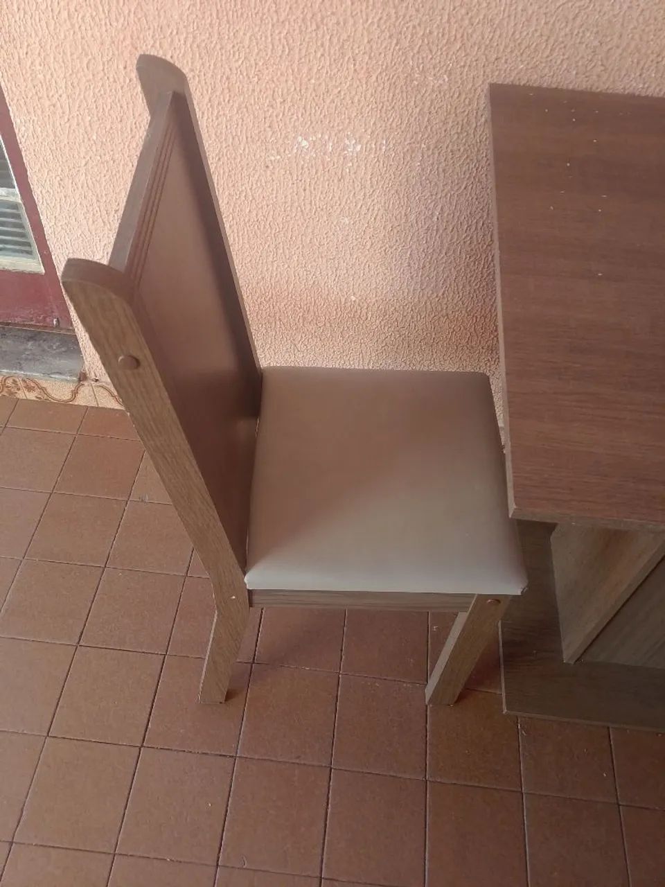 Mesa com 2 cadeiras  - Foto 2