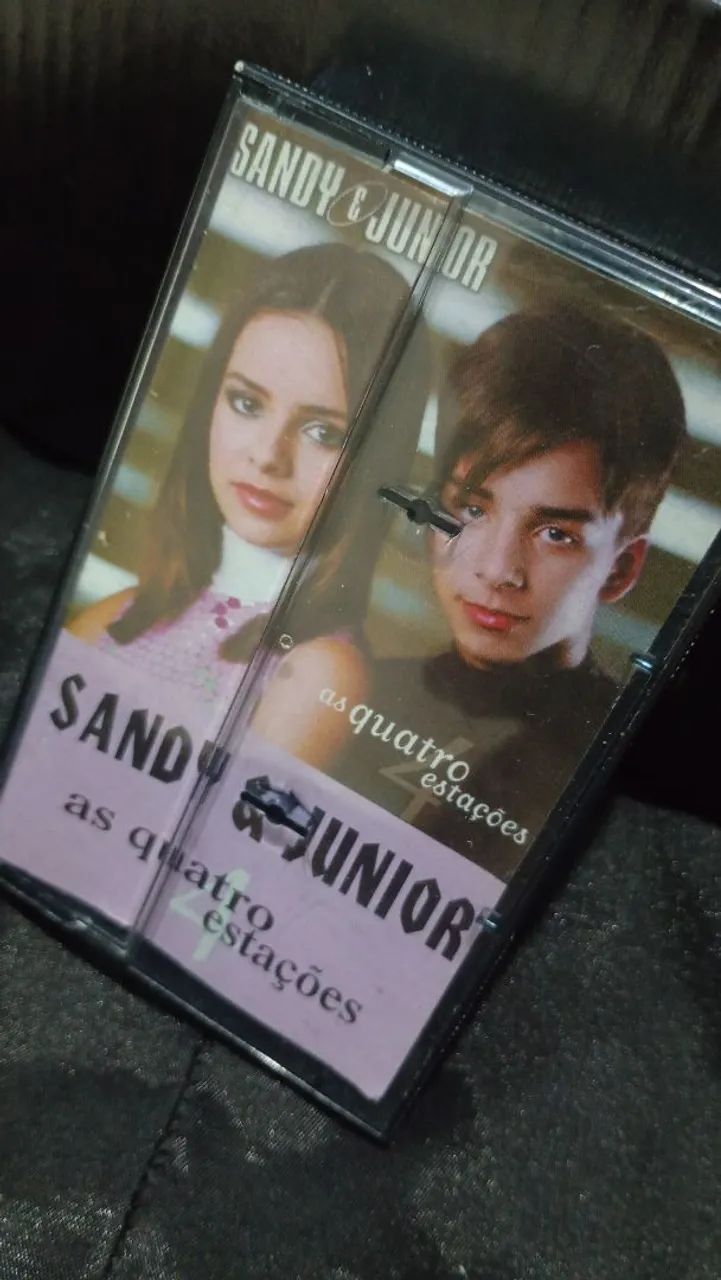 Antiga fita K7 Sandy e junior 