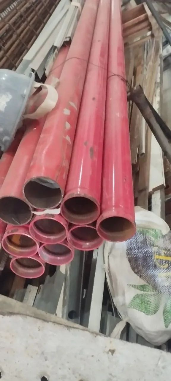 vende-se 10 tubos e duas polegadas e meia para combata incêndio na escala 10 r$ 300 a un