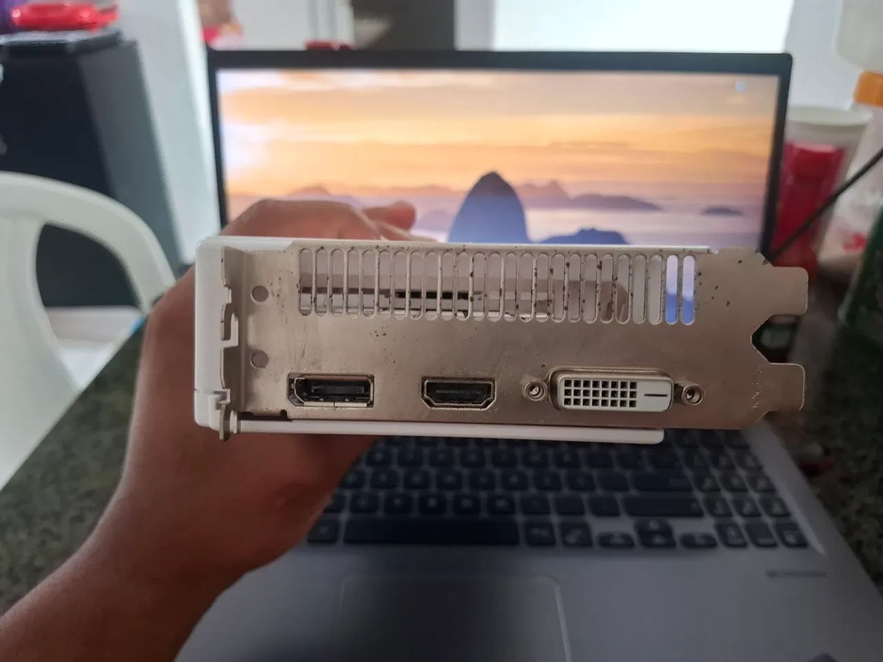 Placa de video - Rx 580 2048ssp - Troco - Foto 3