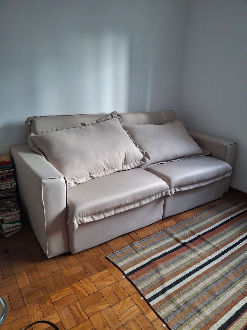 Sofá-cama retrátil em linho off-white - 1,40 m