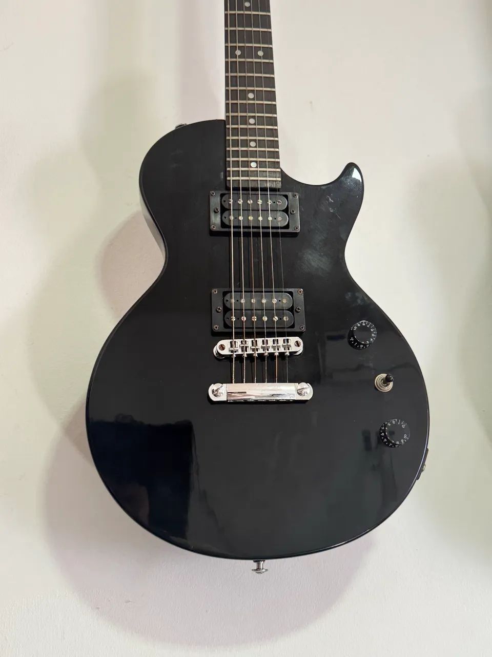 Guitarra Les Paul Epiphone  - Foto 2
