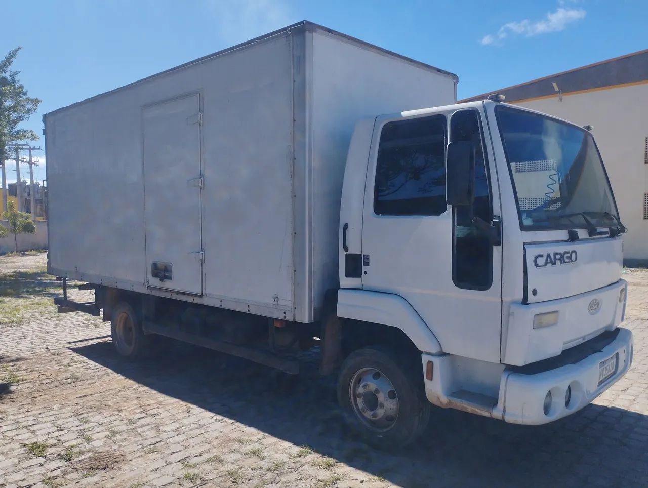 Ford 815 ano 2004 - Foto 3