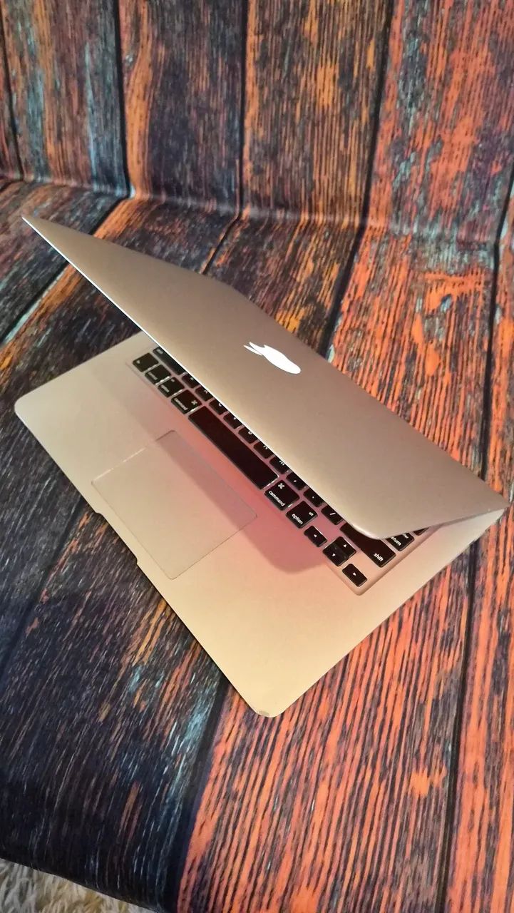 Macbook Air 13 2017 i5 8GB A1466 Osx Ventura - Notebooks - Vila