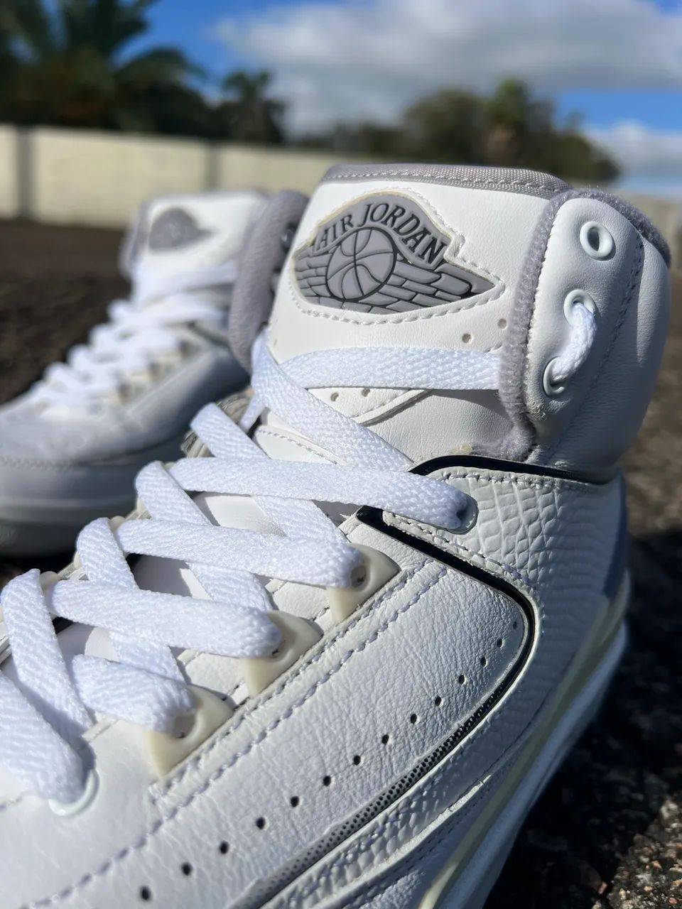 Air Jordan 2 - White and Cement Grey - 36,5 BR - Foto 4