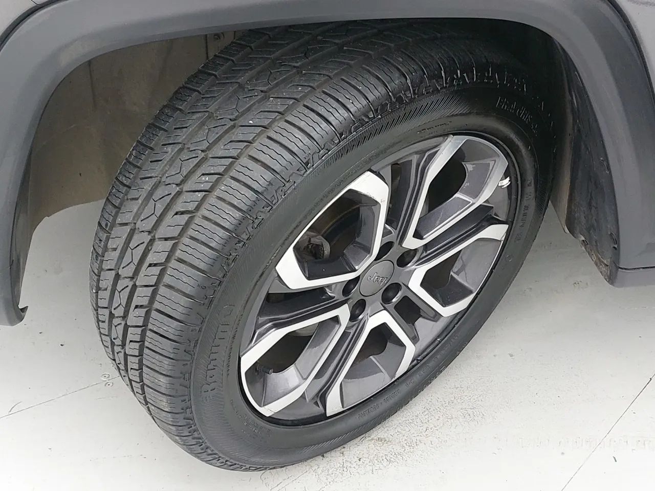 Jeep Commander Limited T270 1.3 TB Flex Aut., foto 11 de 18