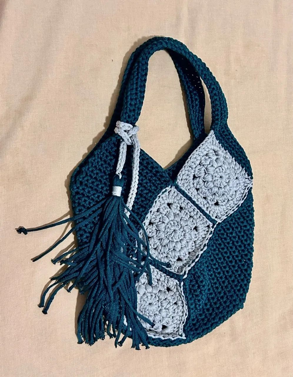 Bolsa versátil em crochê
