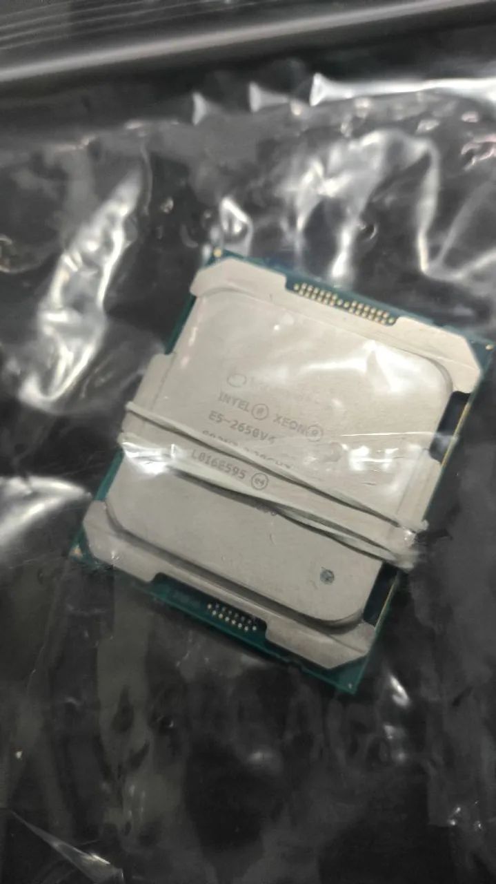 Processador Xeon E5-2650 V4 NOVO