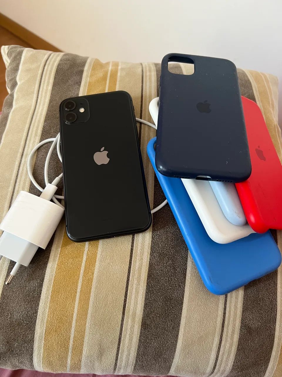 Celular Iphone 11 - Foto 2