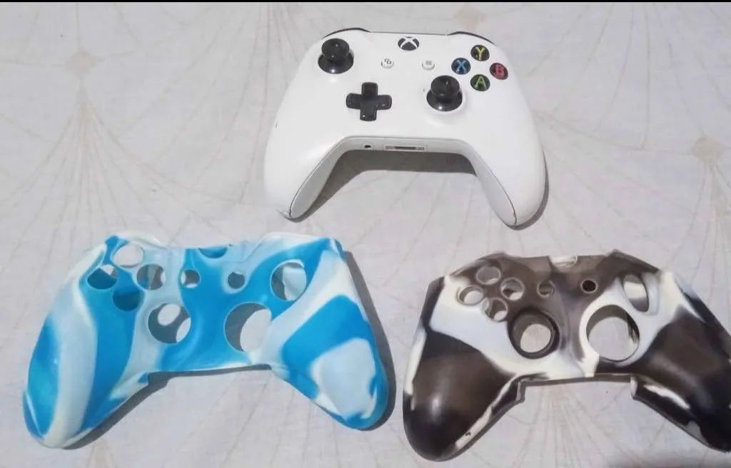 2 Capinhas Camuflada p/ Controle Xbox One