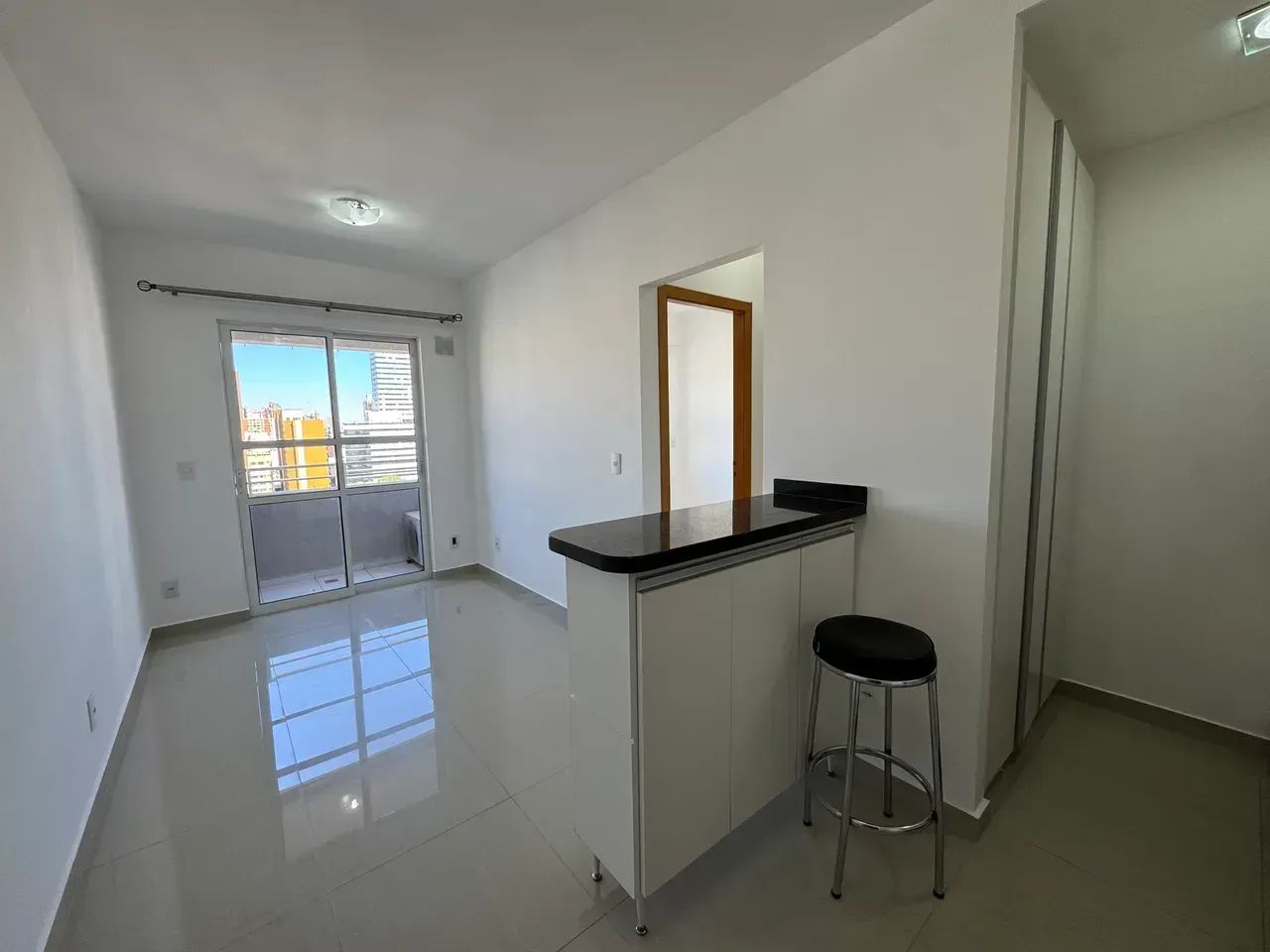 Apartamento 1 dormitório para locação em Curitiba Edifício Le Parc Batel - Foto 2