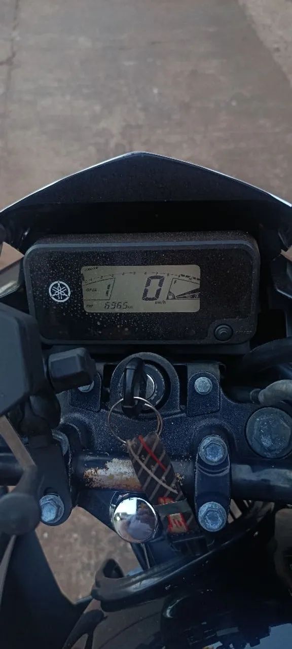 YBR 125 - Foto 3