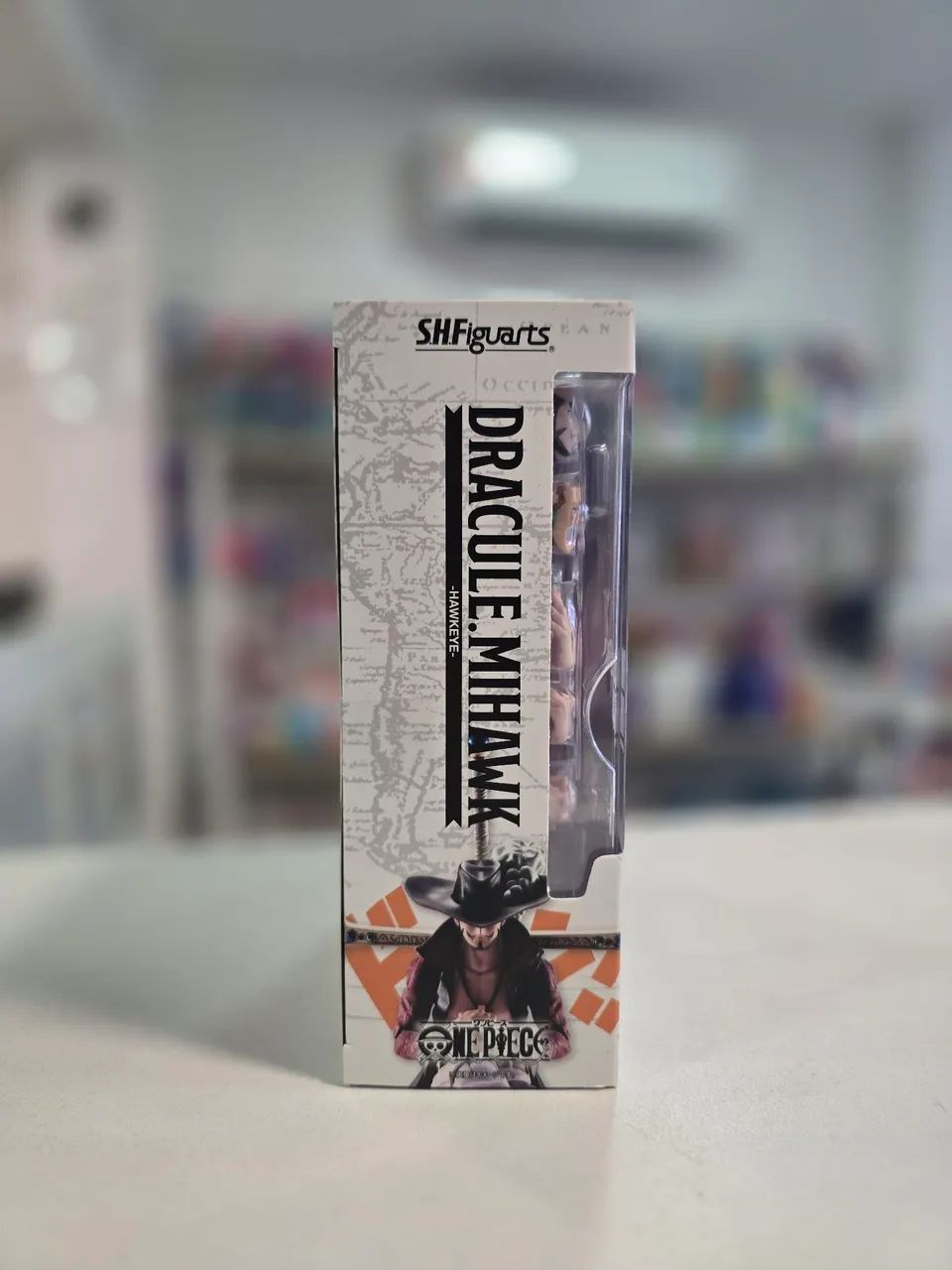 Dracule Mihawk SH Figuarts LACRADO - Foto 4