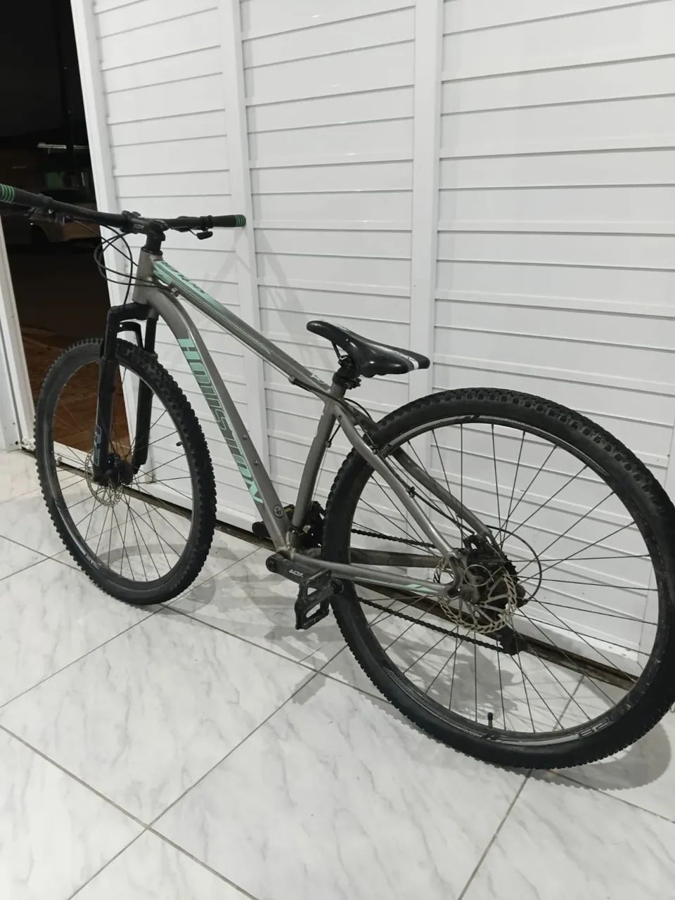 BICICLETA HOUSTON ARO 29 - MUITO CONSERVADA