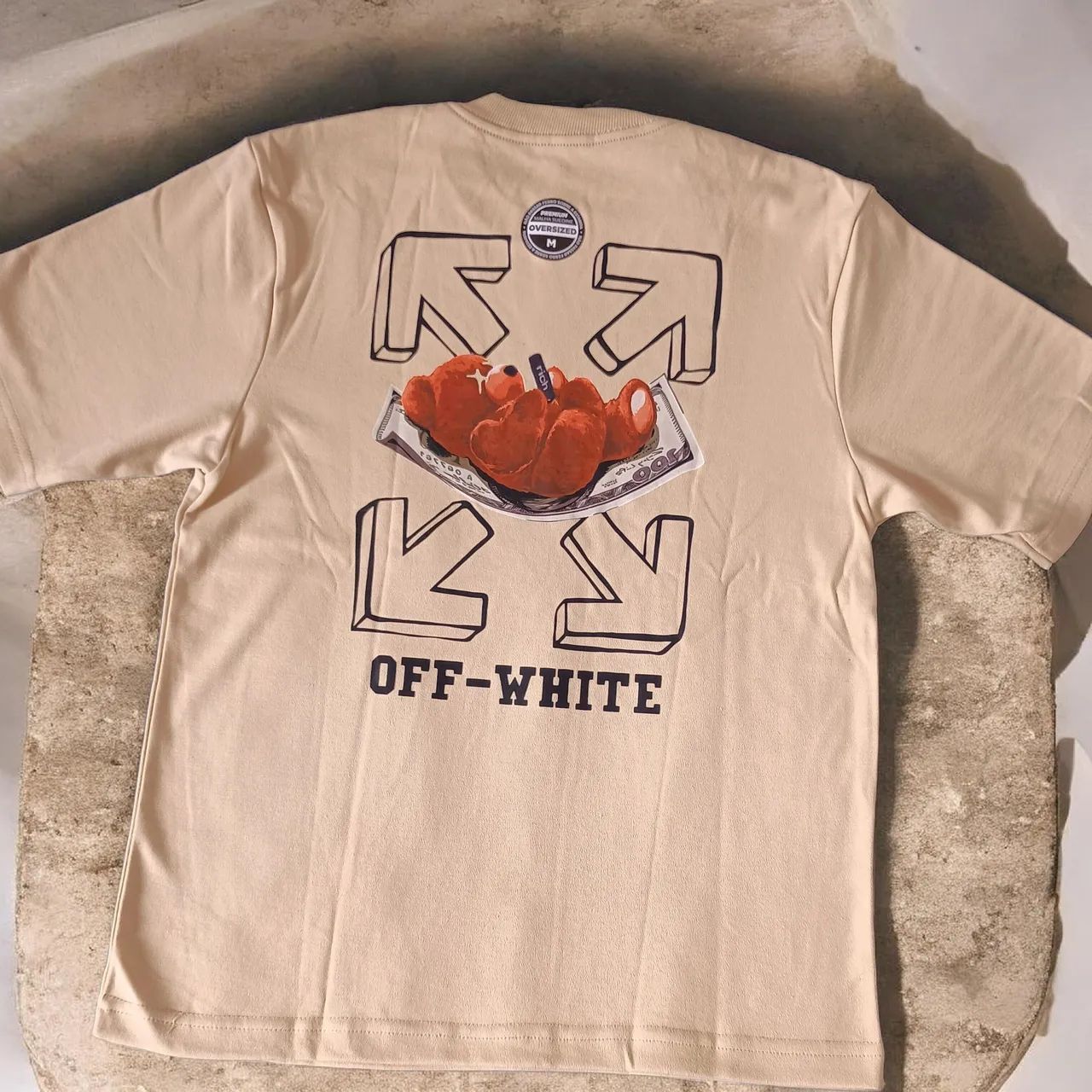 Camiseta off-white oversized  - Foto 2