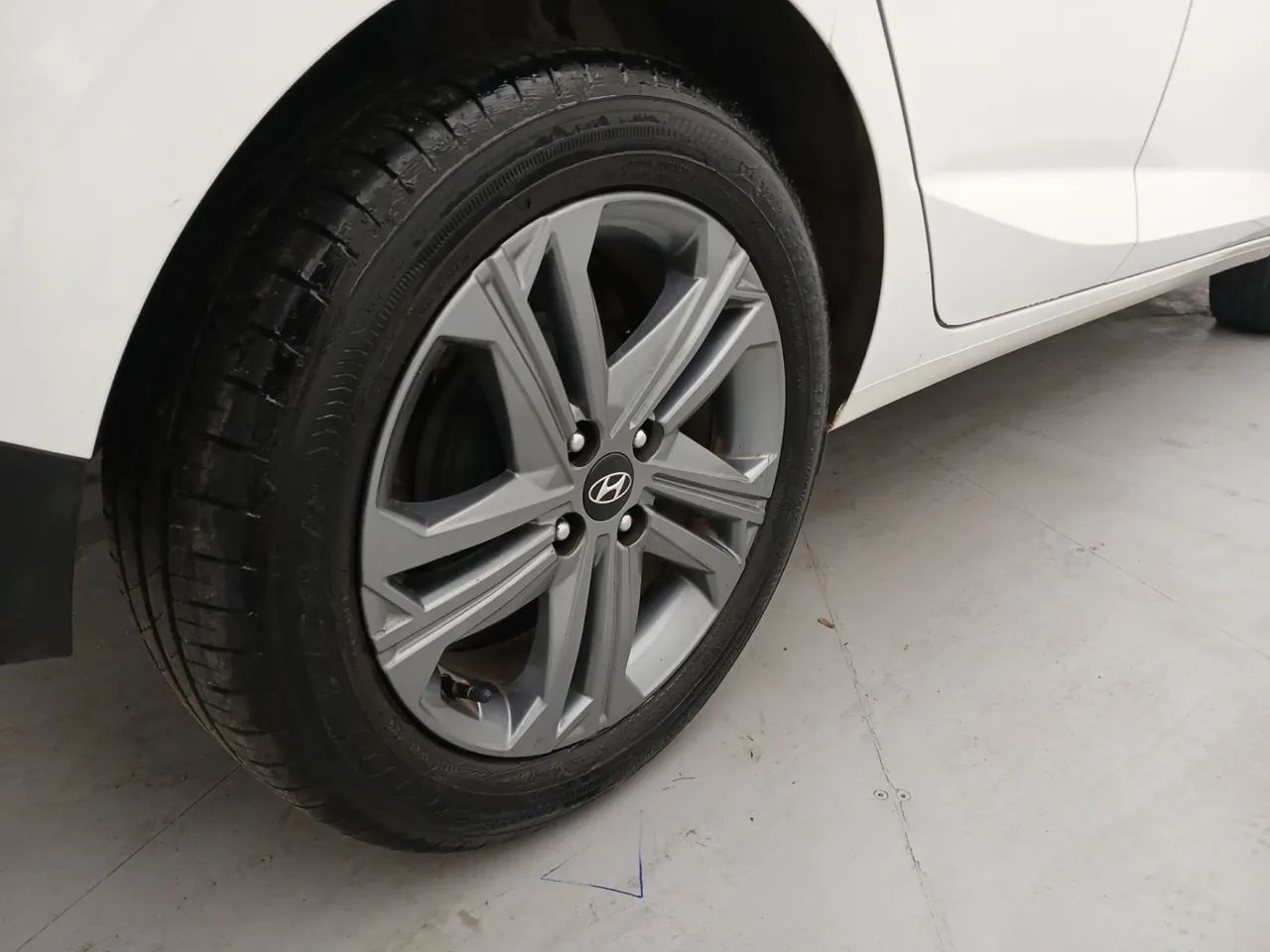 Hyundai HB20 Limited 1.0 TB Flex 12V Aut., foto 13 de 18