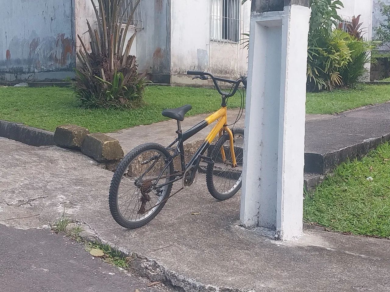 Vendo bicicleta aro 24  - Foto 3