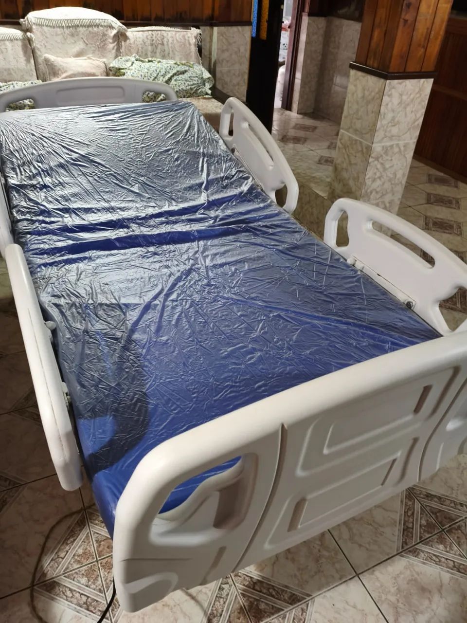 CAMA HOSPITALAR AUTOMÁTICA (SEMI NOVA) - Foto 2