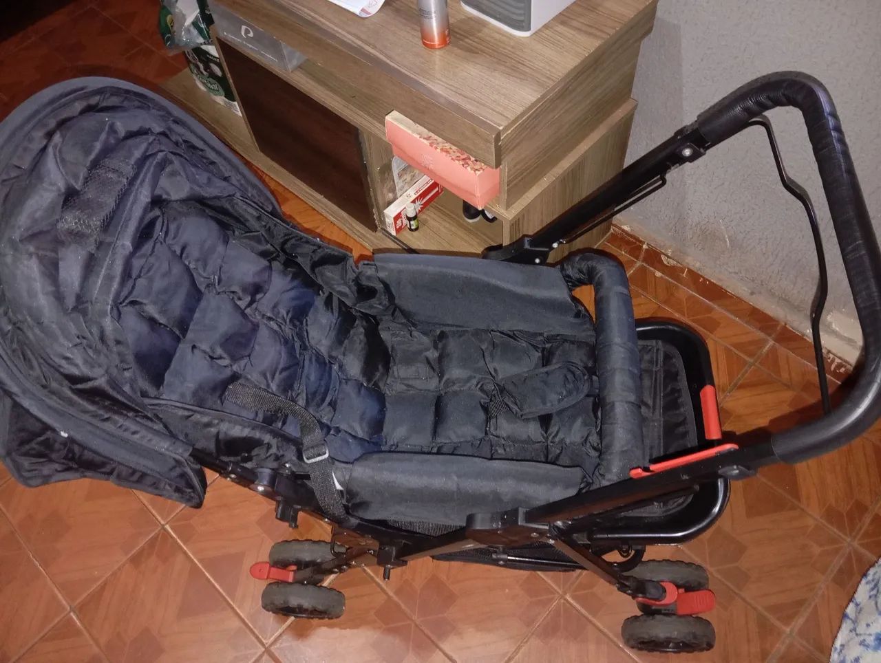 eu estou vendendo carrinho de bebê  - Foto 2