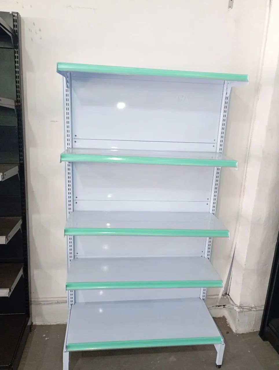 GONDOLA PAREDE NOVA O MODULO 1.70CM AVISTA 990. *