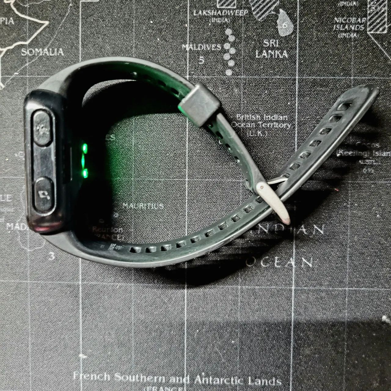 Relógio Garmin Forerunner 35 + Kit (Pulseiras Novas, Capa e Película) - Foto 5