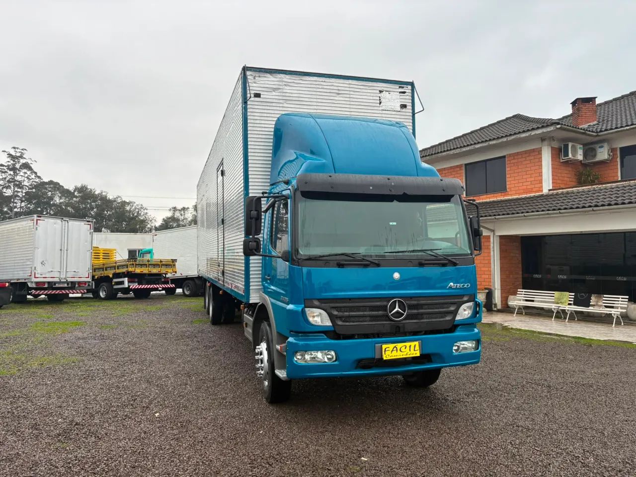 Atego2425