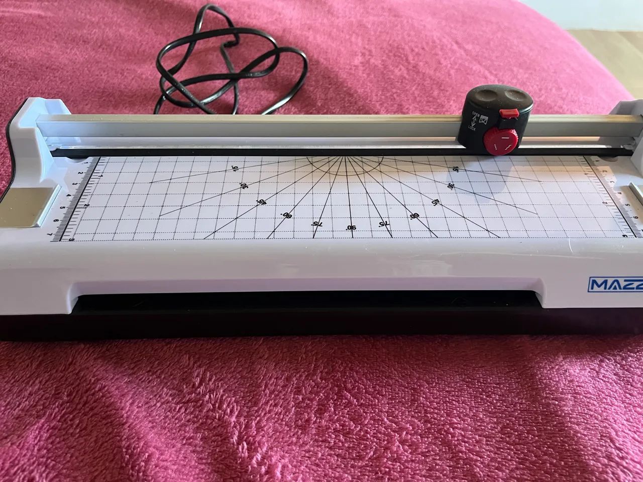 Laminadora e plastificadora