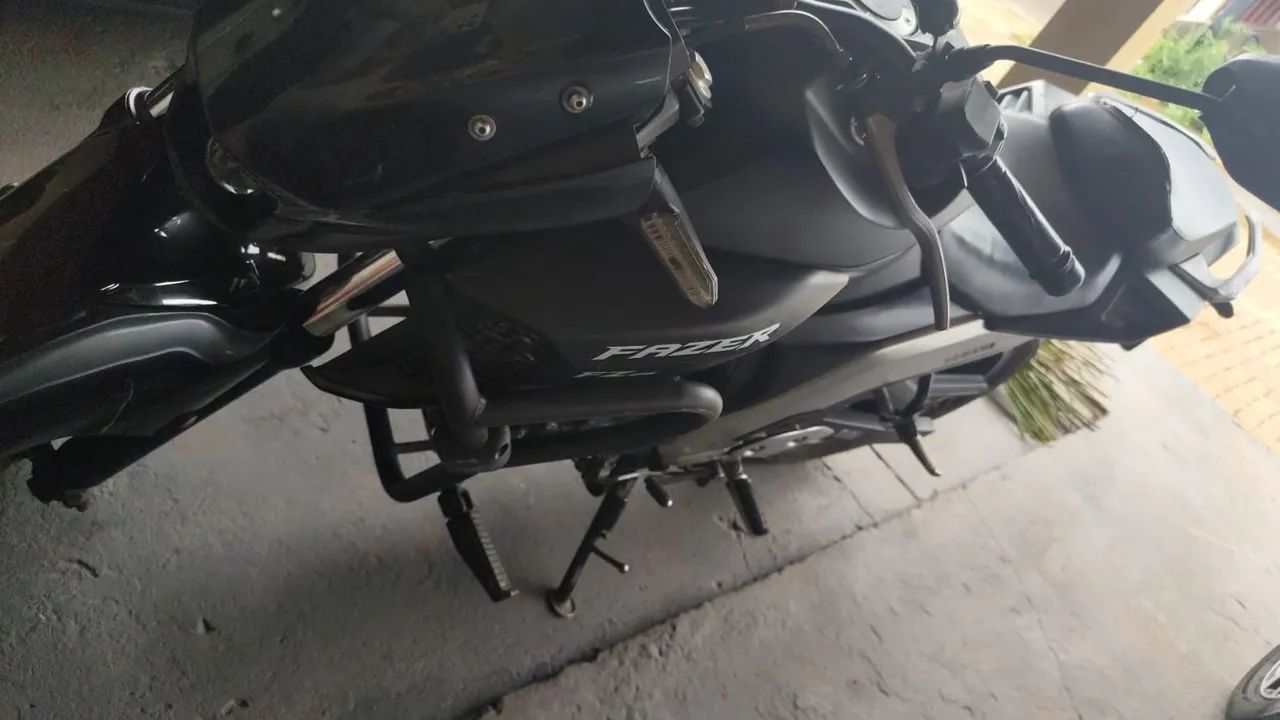Yamaha Fazer 250 - Foto 2