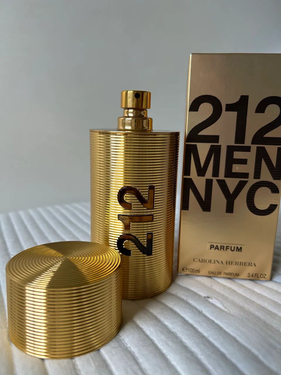 Carolina Herrera 212 Men Parfum 100ml