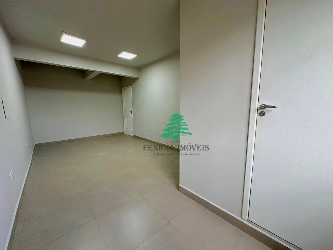 Sala comercial para locação no Centro de Foz do Iguaçu - Foto 3