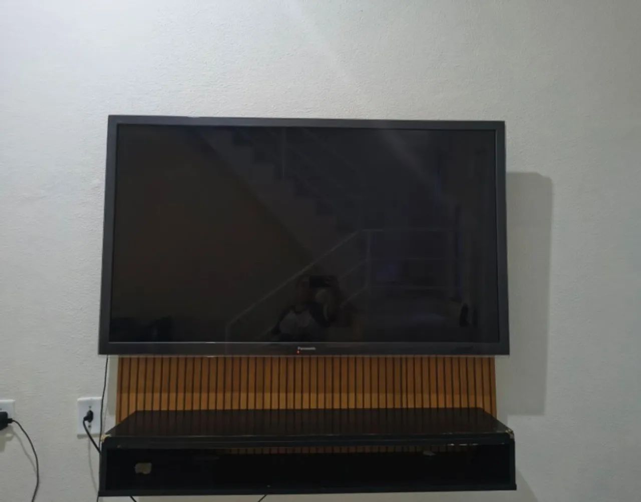 Tv Panasonic Full HD preta usada