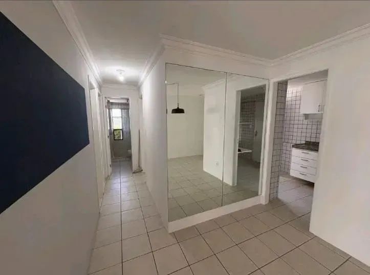 Alugo apto amplo com móveis fixos 3 quartos em Piedade - Foto 3