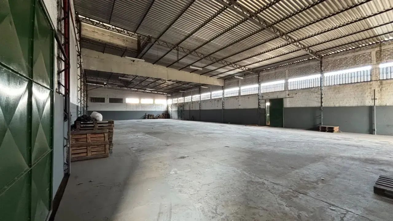ALUGO GALPÃO COM 1.000 M2 NO CANARANAS - Foto 5