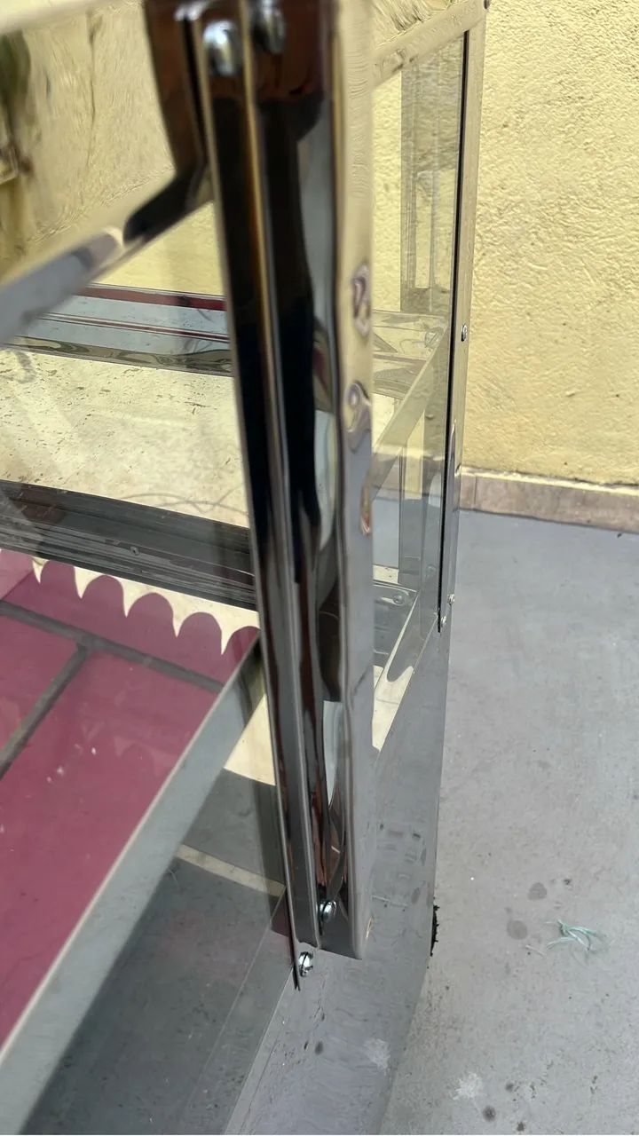 Carrinho com vitrine e toldo - Foto 2