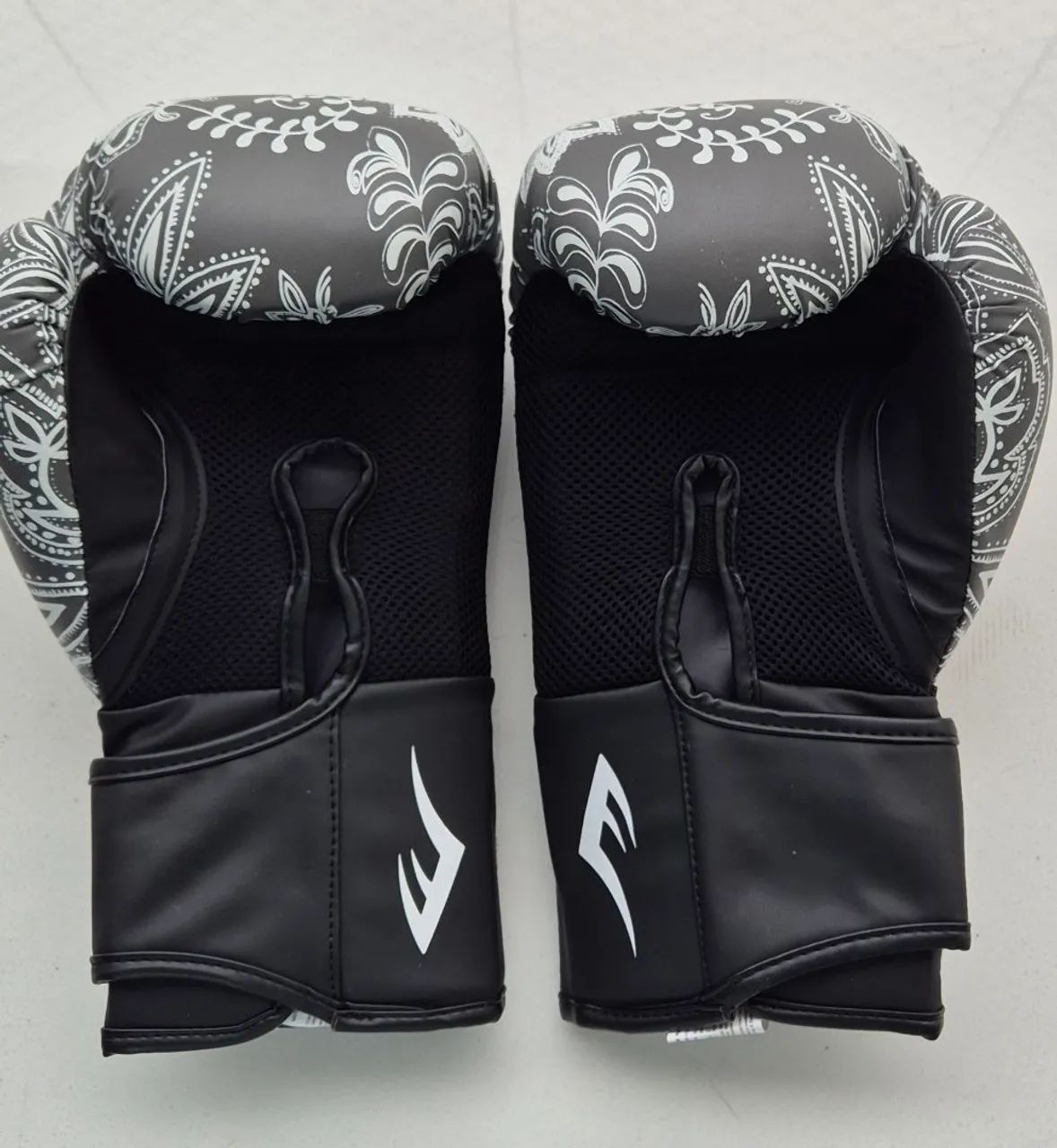 Luva Boxe Everlast Spark 14 oz - Foto 3