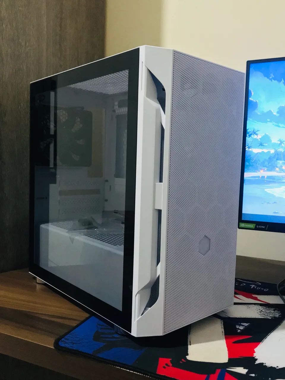 Gabinete gamer branco com fans 