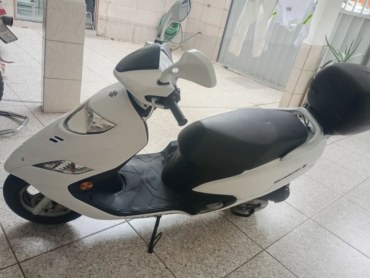 Suzuki Burgman 2012 - Foto 4