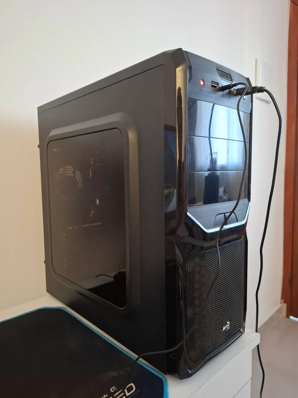 Computador + MONITOR 19,5 polegadas 