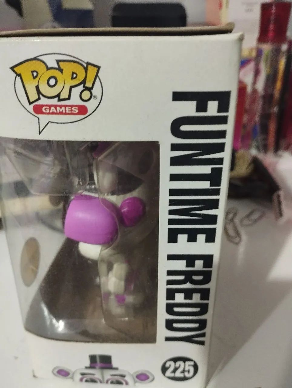 funko pop funtime freddy 225 chase ( edição limitada) - Foto 3
