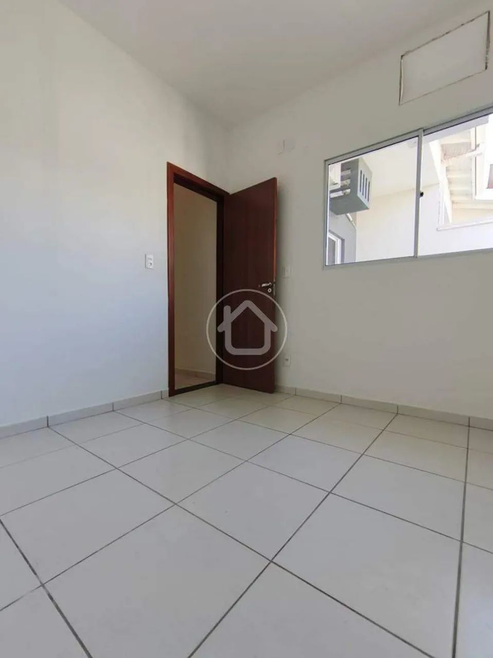 SOBRADO DE 3 QUARTOS, SENDO 1 SUÍTE COM SACADA - Foto 2