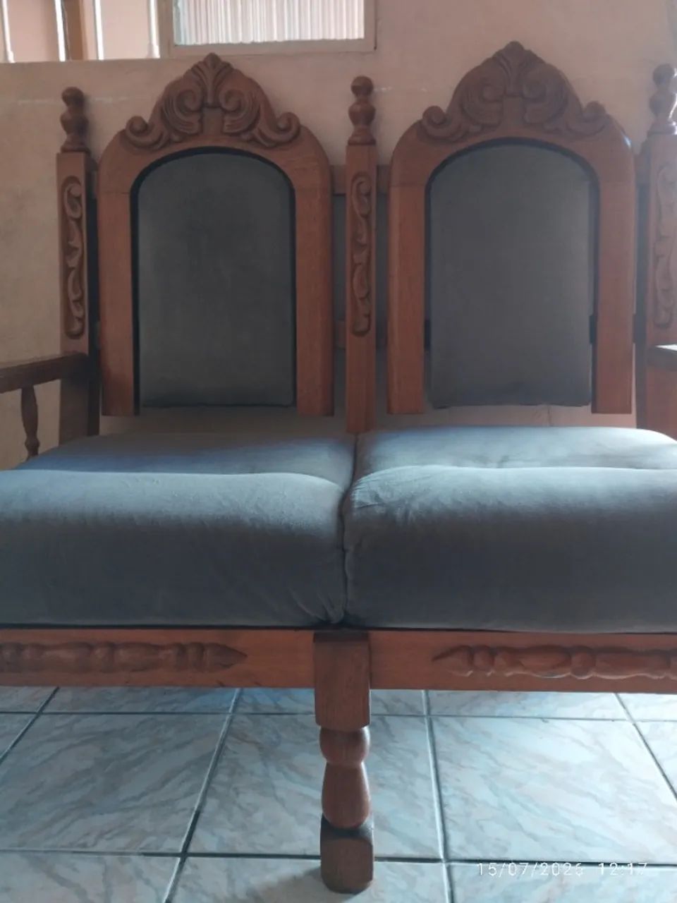 Conjunto de Sofás 2 e 3 Lugares Estilo Colonial - Foto 4